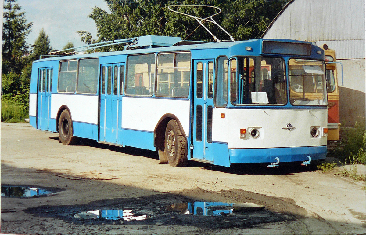 Рубцоўск, ЗиУ-682В-013 [В0В] № 85; Новасібірск — НТТРЗ (ЗАО "Сибэлтранс"); Новасібірск — Сибирский Троллейбус