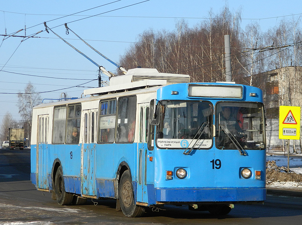 Рыбинск, ВМЗ-170 № 19