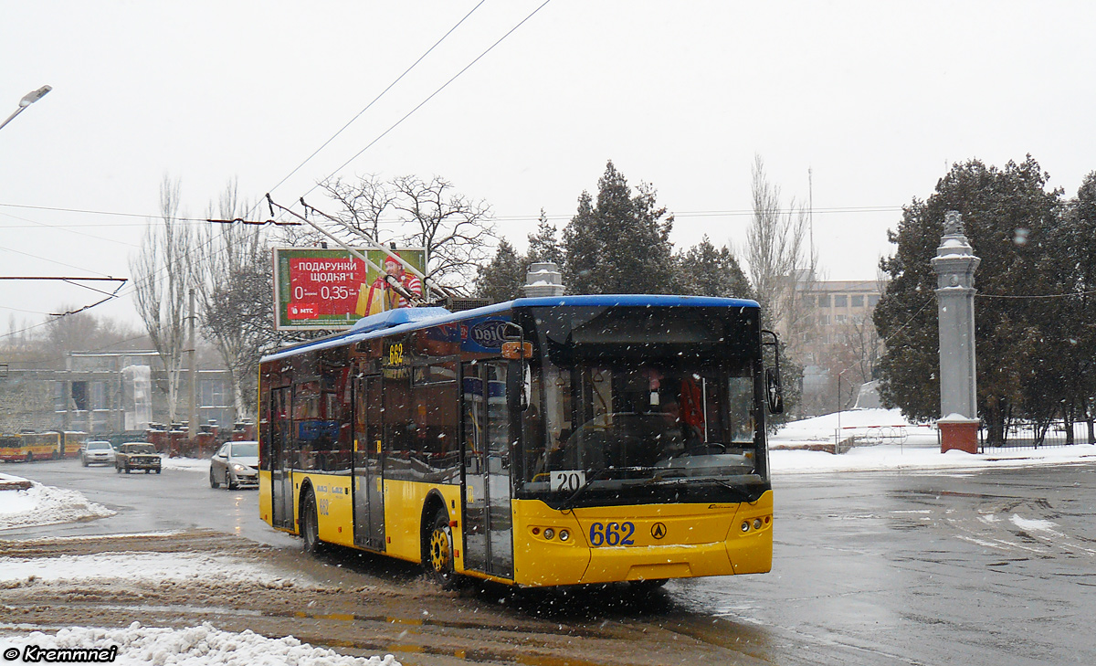 Кривой Рог, ЛАЗ E183D1 № 662