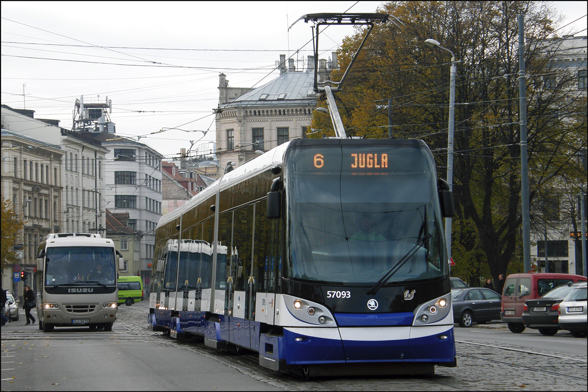 Рига, Škoda 15T ForCity Alfa Riga № 57093
