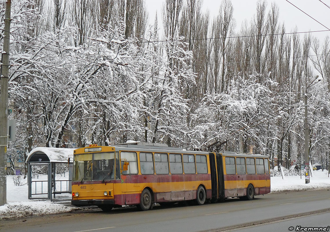 Киев, Škoda 15Tr03/6 № 482