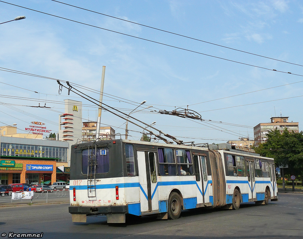Кривой Рог, ЮМЗ Т1 № 017 Кривой Рог, ЮМЗ Т1 № 017