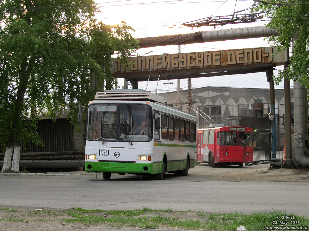 Челябинск, ЛиАЗ-5280 (ВЗТМ) № 1139 Челябинск, ЛиАЗ-5280 (ВЗТМ) № 1139