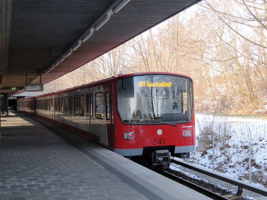 Нюрнберг, VAG-Baureihe DT2 № 541; Нюрнберг — U-Bahn — линия U1