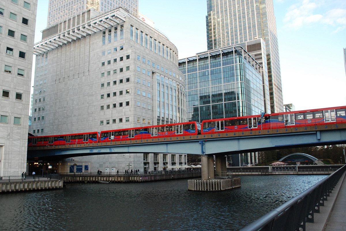 Лондон — Метрополитен — Линии и станции