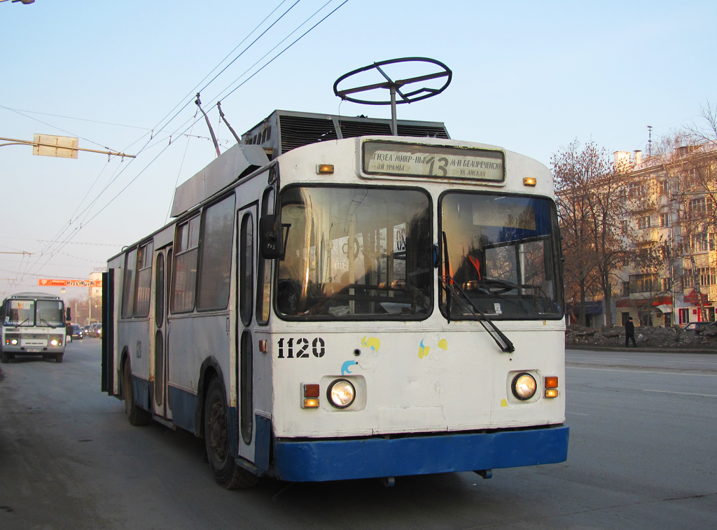 Уфа, БТЗ-5276-01 № 1120