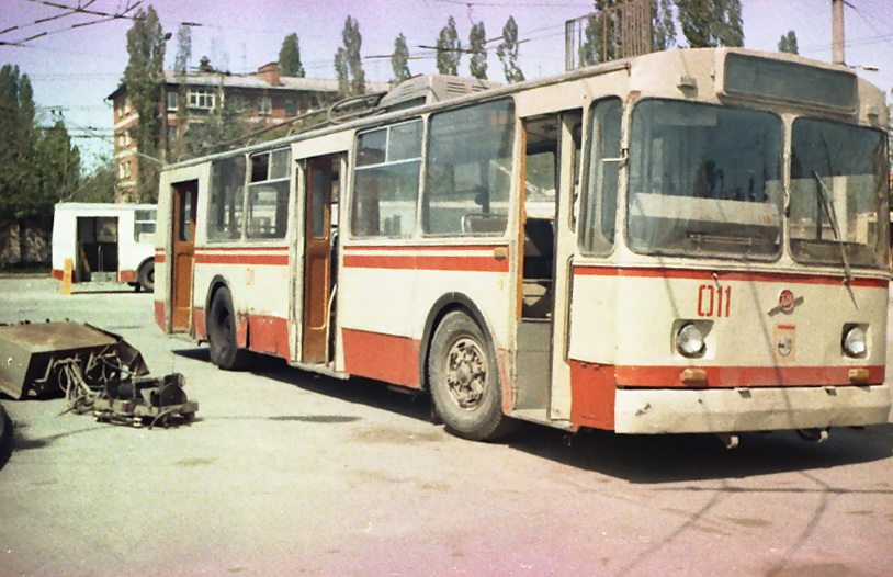 Краснодар, ЗиУ-682В № 011