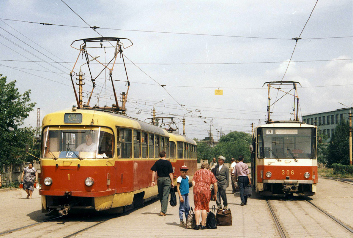 Tula, Tatra T3SU č. 1; Tula, Tatra T6B5SU č. 306