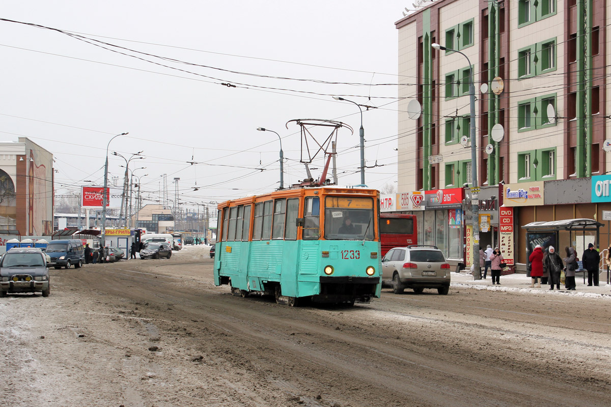 Казань, 71-605А № 1233 Казань, 71-605А № 1233