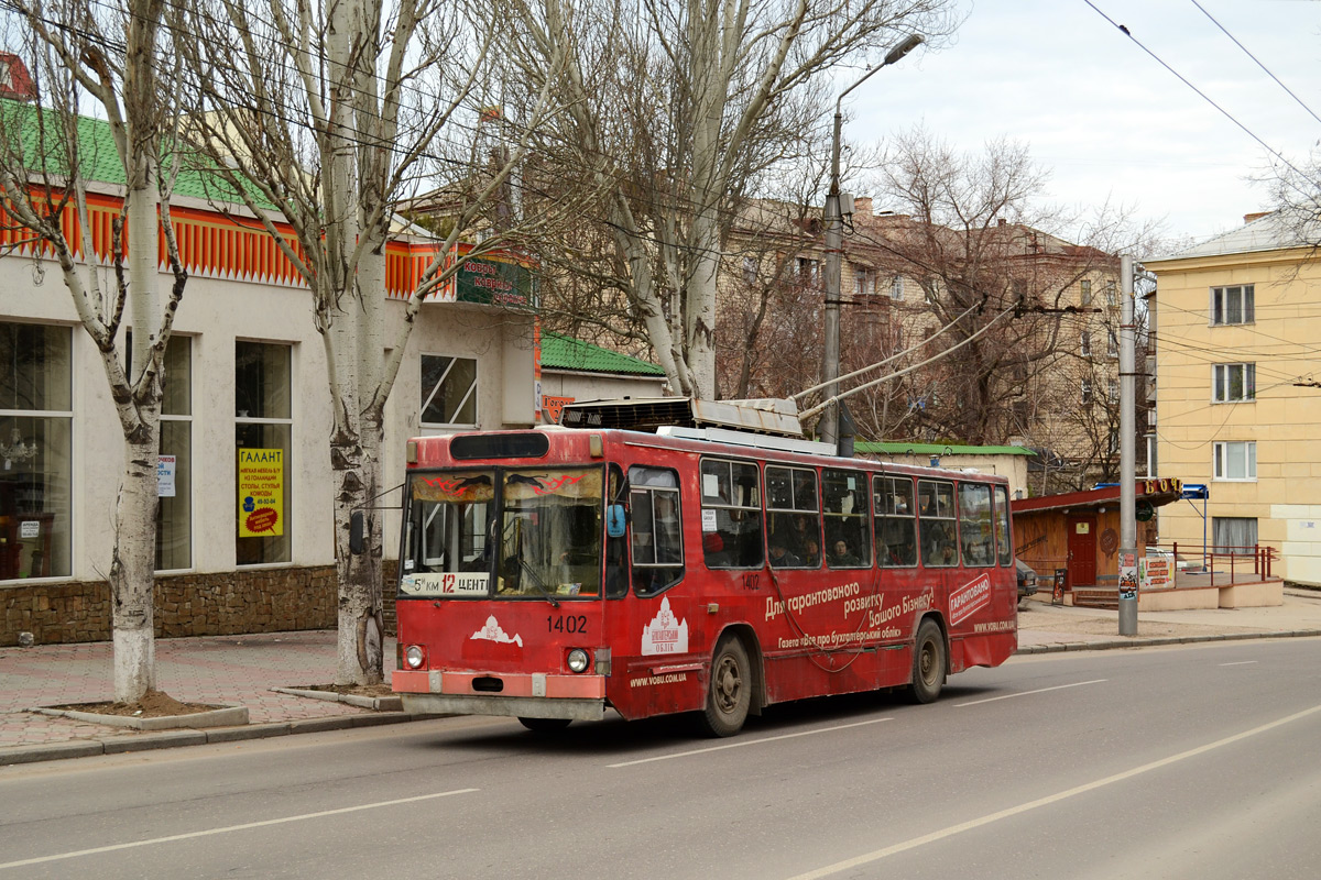 Севастополь, ЮМЗ Т2 № 1402