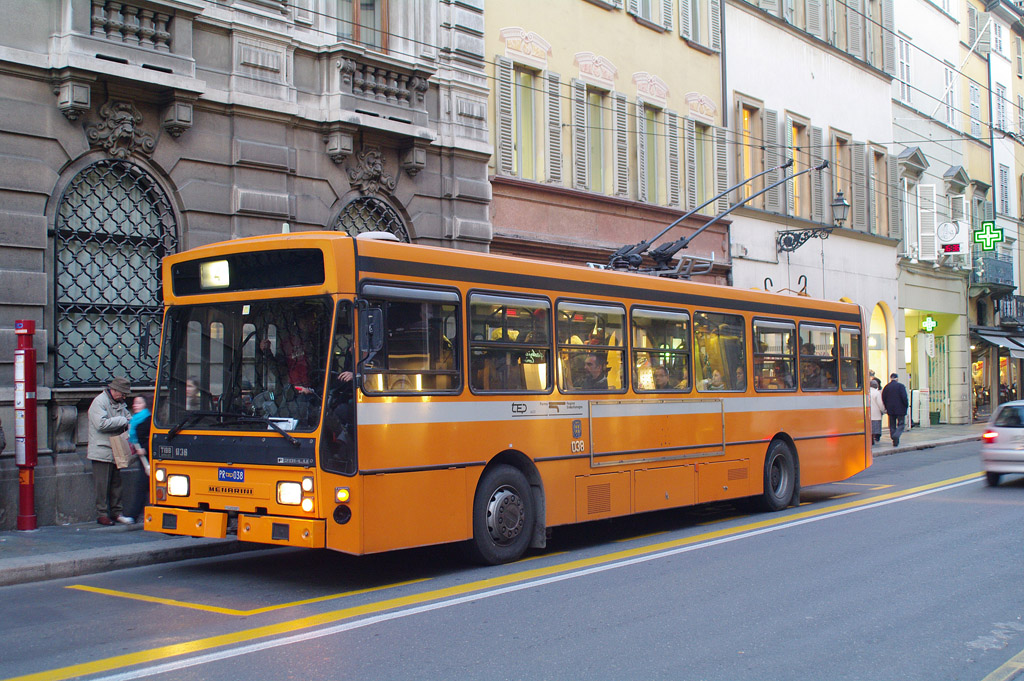 Парма, Menarini Monocar F201/2 LU-TIBB № 038