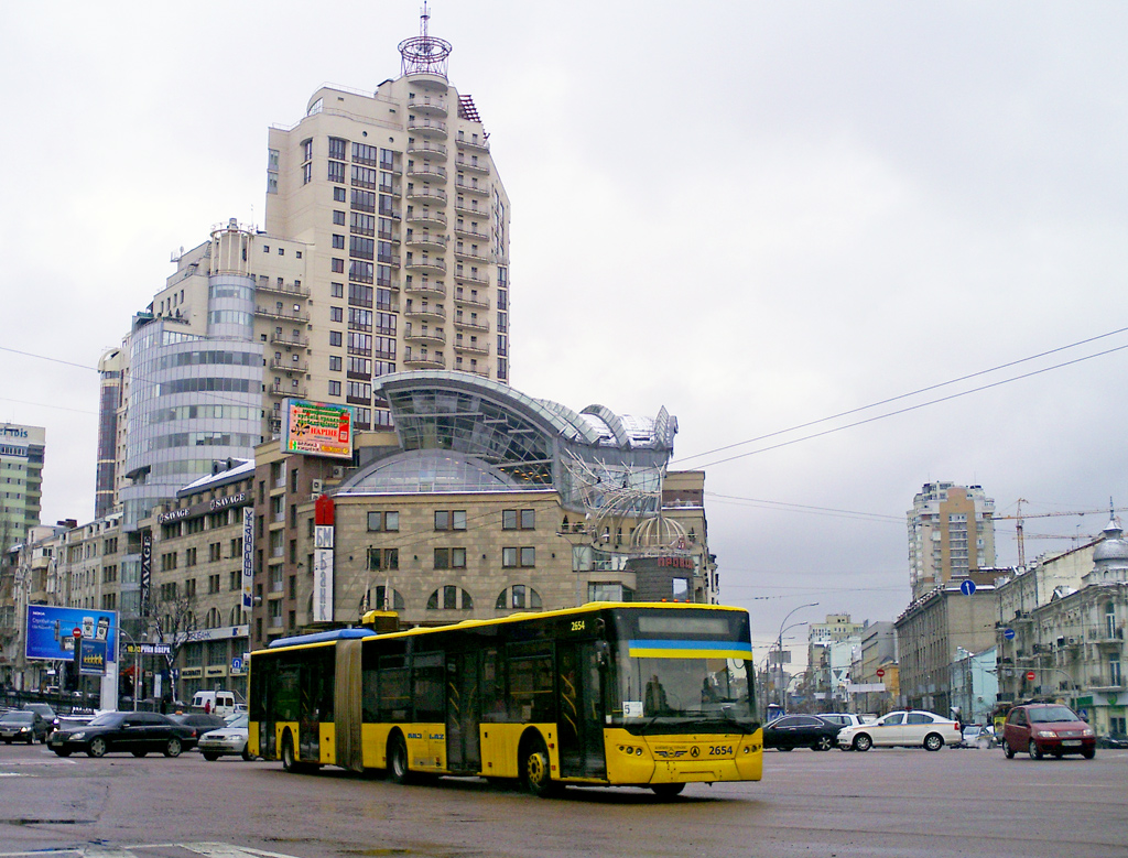 Киев, ЛАЗ E301D1 № 2654