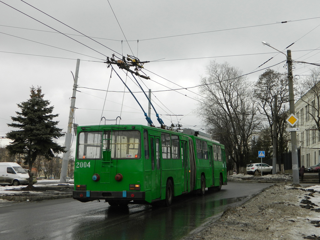ხარკივი, YMZ T1 № 2004