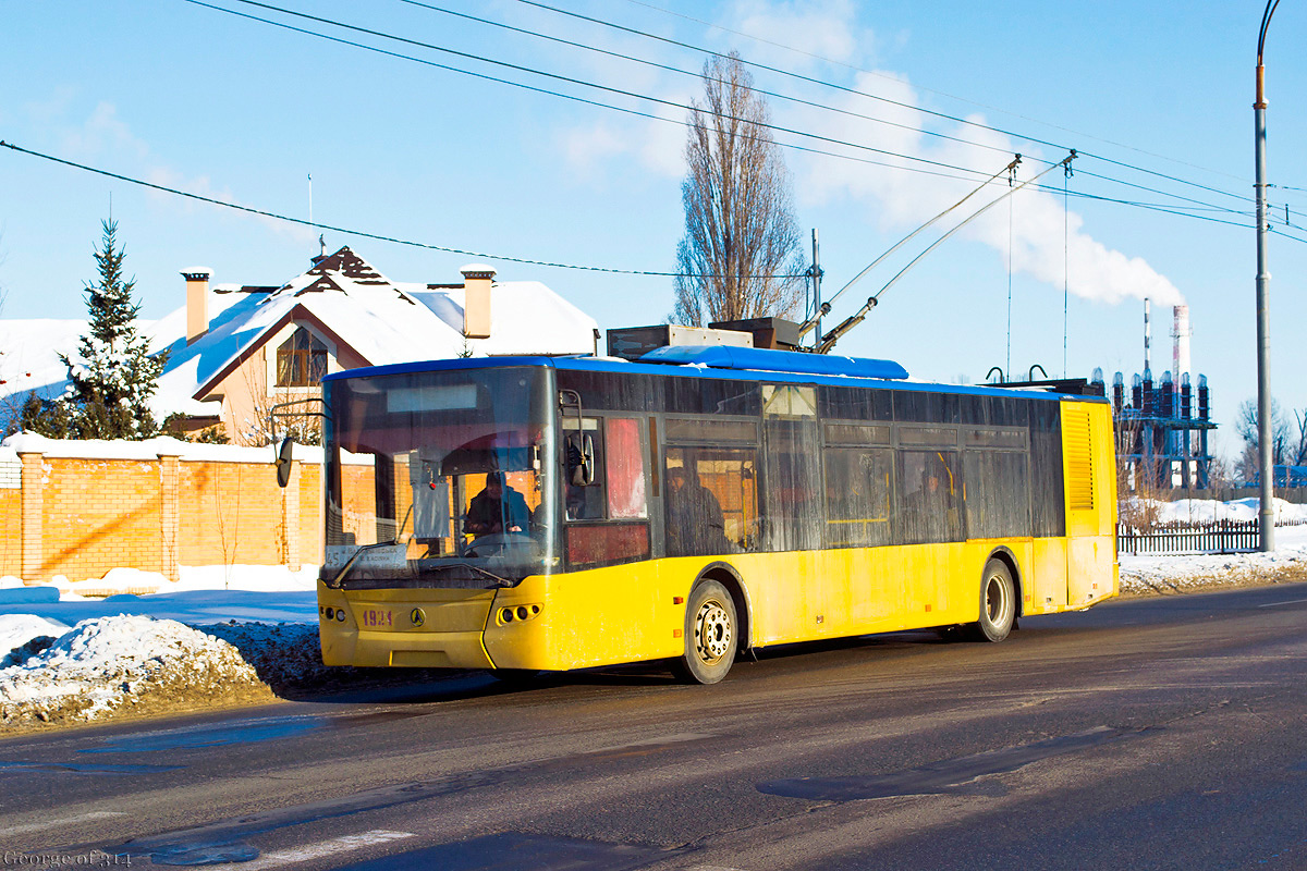 Kijiva, LAZ E183D1 № 1921