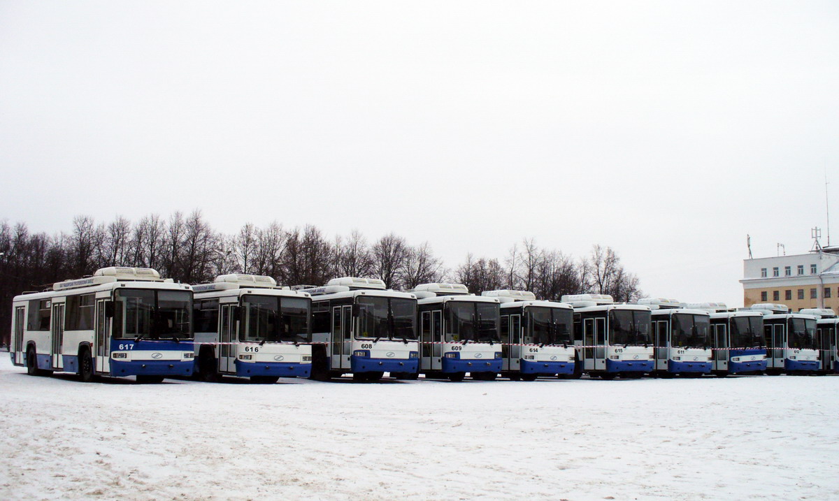 Kirov, BTZ-52768R # 617; Kirov — Miscellaneous photos