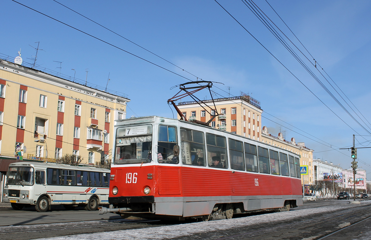 Красноярск, 71-605 (КТМ-5М3) № 196