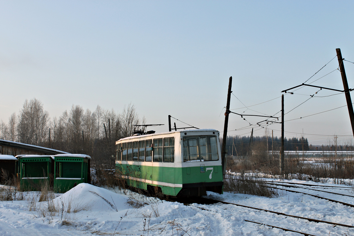Волчанск, 71-605 (КТМ-5М3) № 7; Волчанск — Трамвайное депо и кольцо "Волчанка" Волчанск, 71-605 (КТМ-5М3) № 7; Волчанск — Трамвайное депо и кольцо "Волчанка"