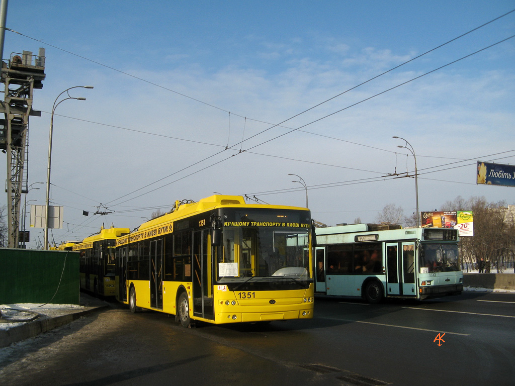 Киев, Богдан Т70110 № 1351