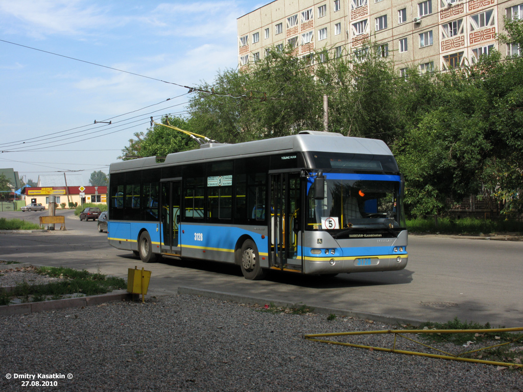 Алматы, YoungMan JNP6120GDZ (Neoplan Kazakhstan) № 3128 Алматы, YoungMan JNP6120GDZ (Neoplan Kazakhstan) № 3128
