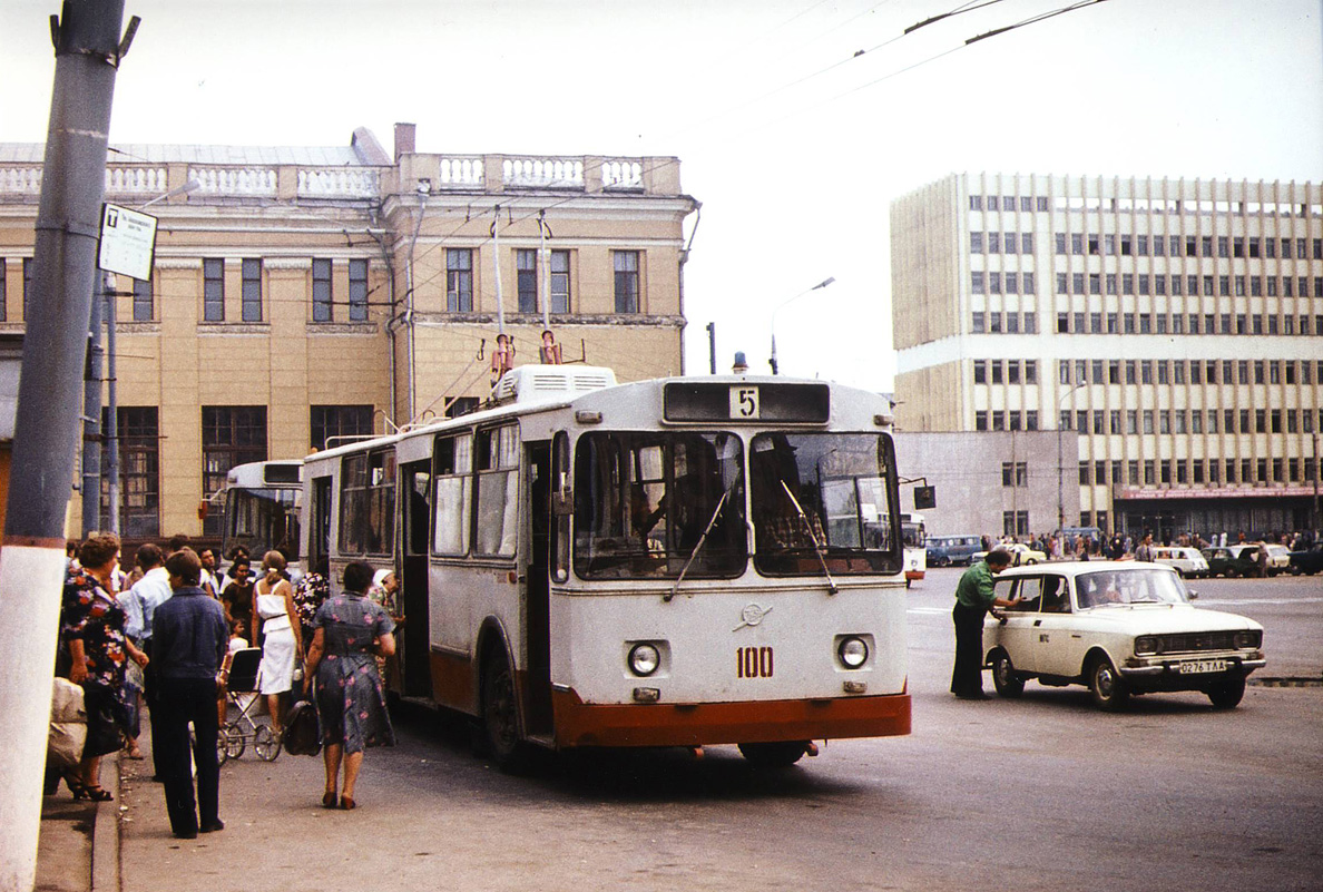 Тула, ЗиУ-682Б № 100