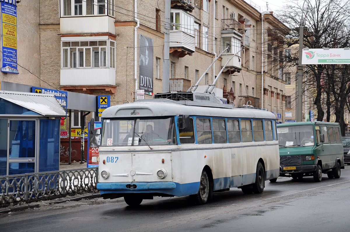 Рівне, Škoda 9TrH27 № 087