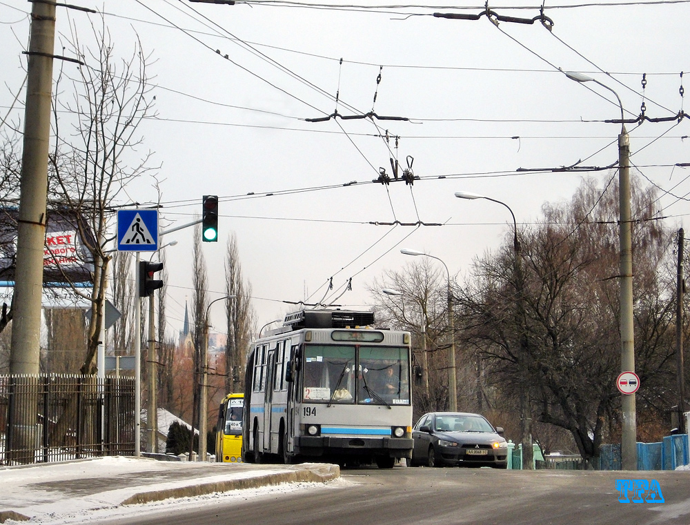 Луцьк, ЮМЗ Т1 № 194