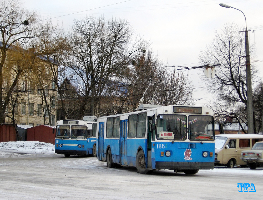 Луцьк, ЗиУ-682Г [Г00] № 186