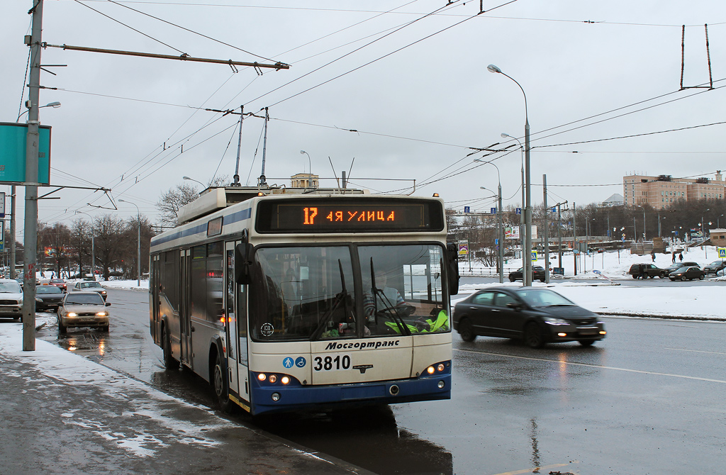 Москва, СВАРЗ-МАЗ-6235.00 № 3810