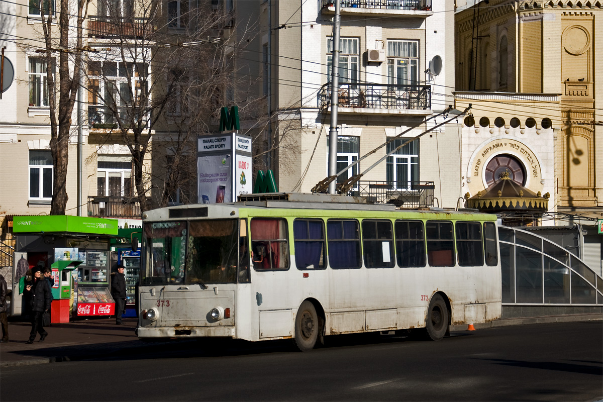 Киев, Škoda 14Tr02/6 № 373