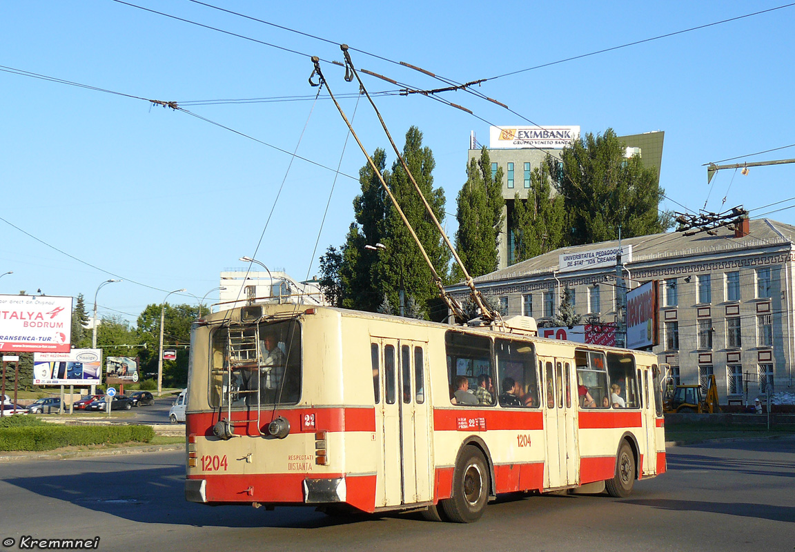 Кишинёв, ЗиУ-682В [В00] № 1204