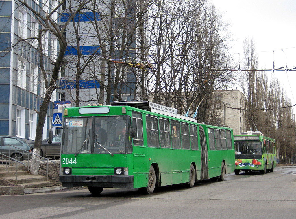 Charkivas, YMZ T1 nr. 2044 Charkivas, YMZ T1 nr. 2044
