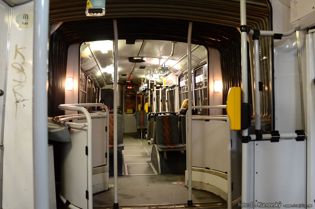 Злин, Škoda 15Tr13/6M № 348