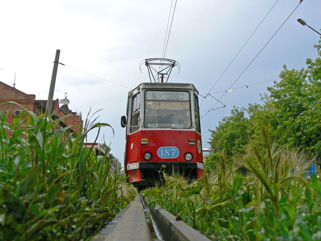 Omsk, 71-605 (KTM-5M3) Nr. 187