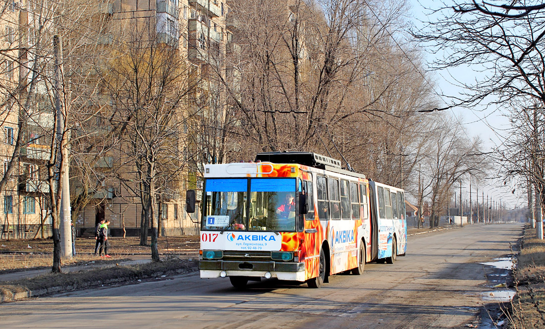 Kryvyj Rihas, YMZ T1 nr. 017 Kryvyj Rihas, YMZ T1 nr. 017