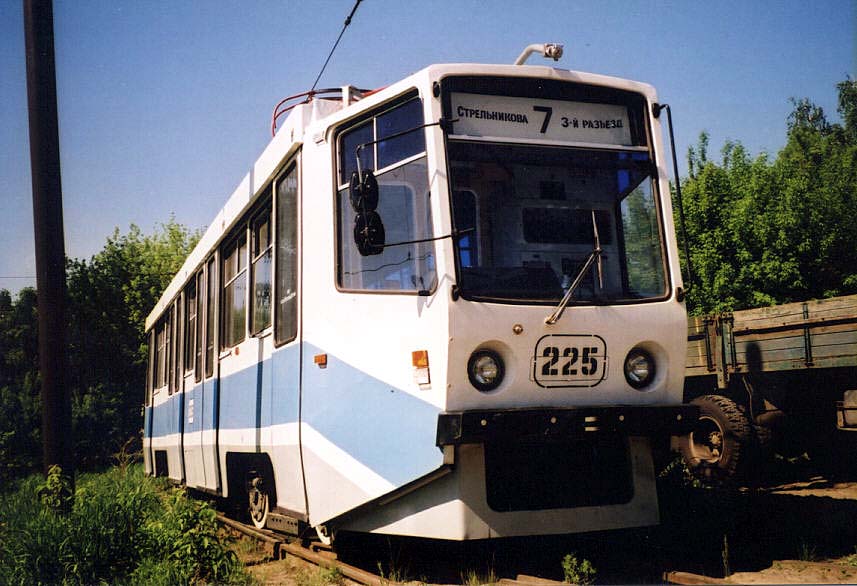 Омск, 71-608КМ № 225