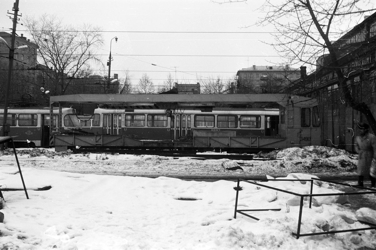 Москва, СВАРЗ РТ-3 № 3490; Москва — Исторические фотографии — Трамвай и Троллейбус (1946-1991); Москва — Исторические фотографии — Трамвайные парки и депо (1898-1945)