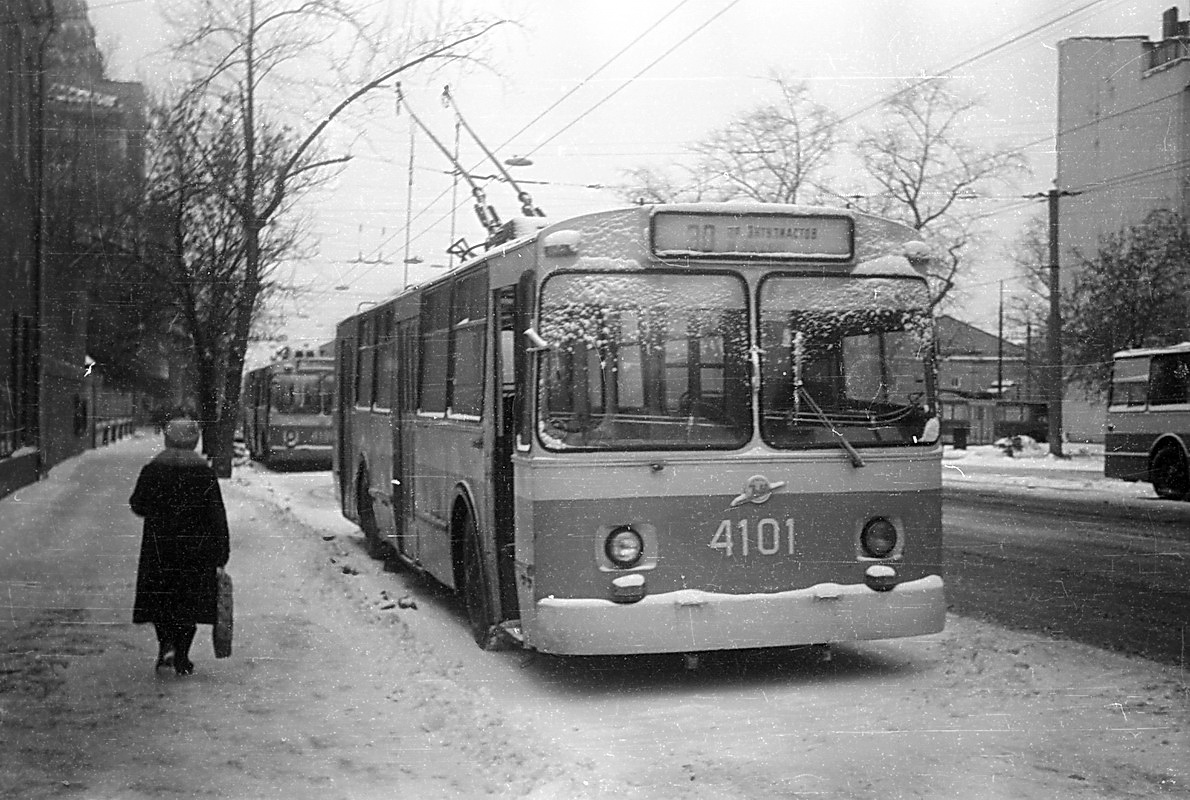 Москва, ЗиУ-682В № 4101
