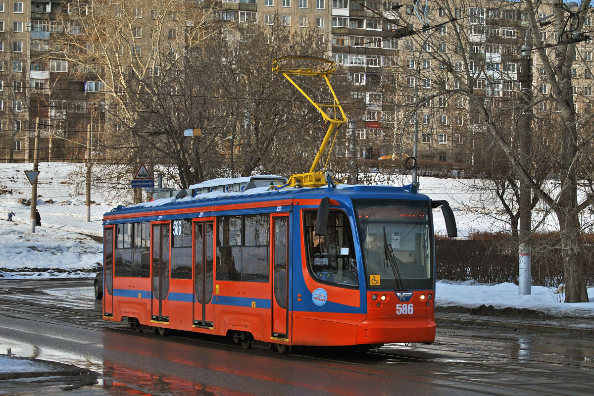 Пермь, 71-623-00 № 586