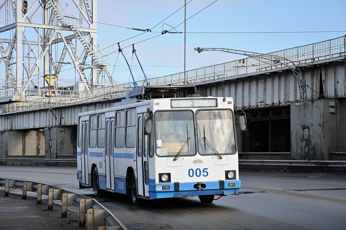 Запорожье, ЮМЗ Т2 № 005