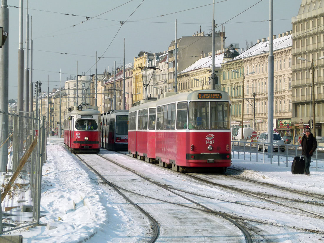 Вена, SGP Type E1 № 4769; Вена, Bombardier Type c5 № 1497