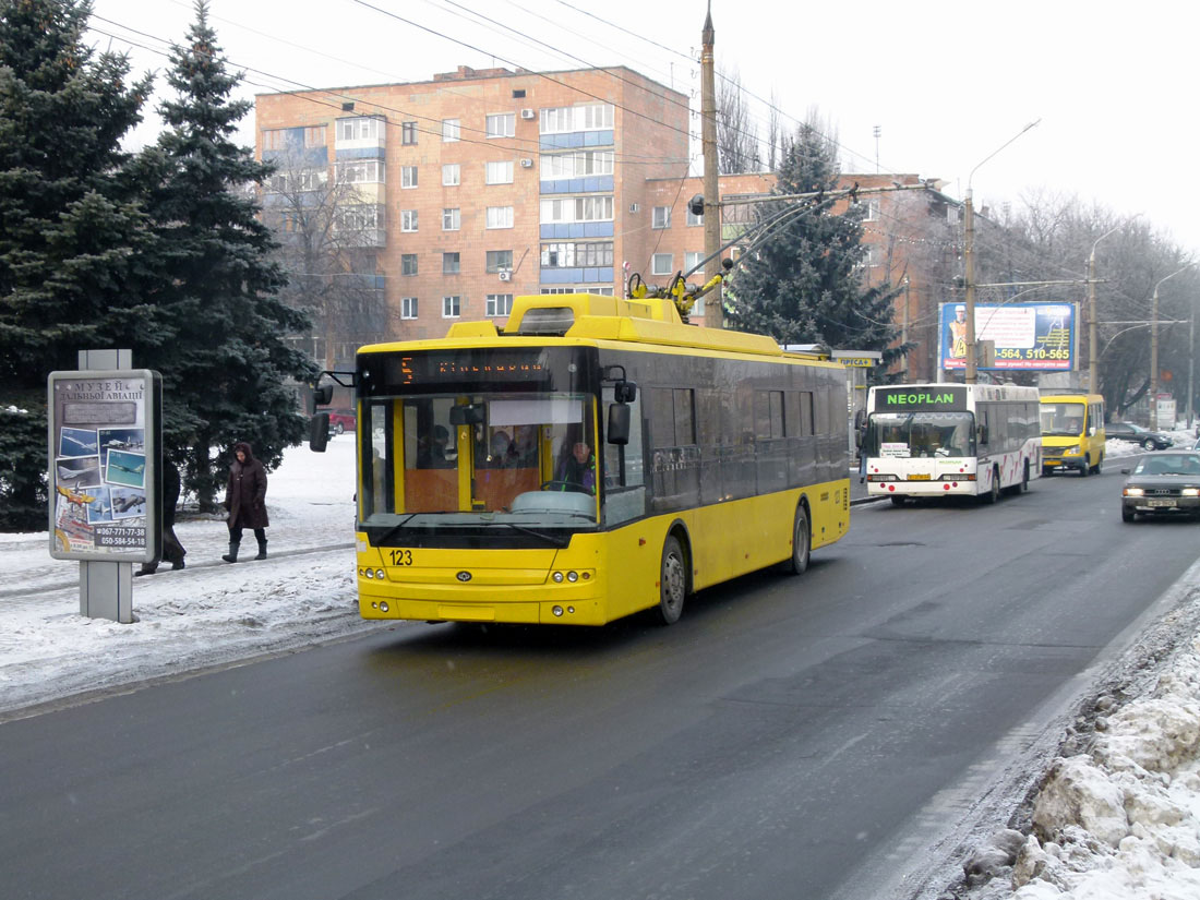 Полтава, Богдан Т70110 № 123