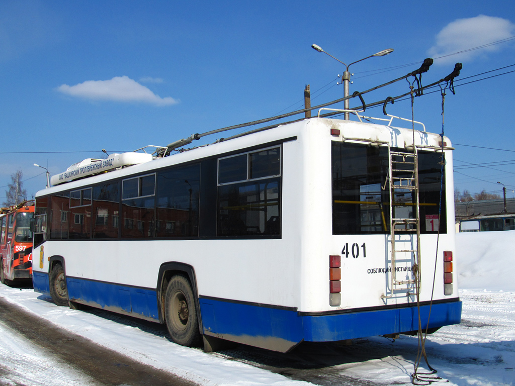 Киров, БТЗ-52764Р № 401