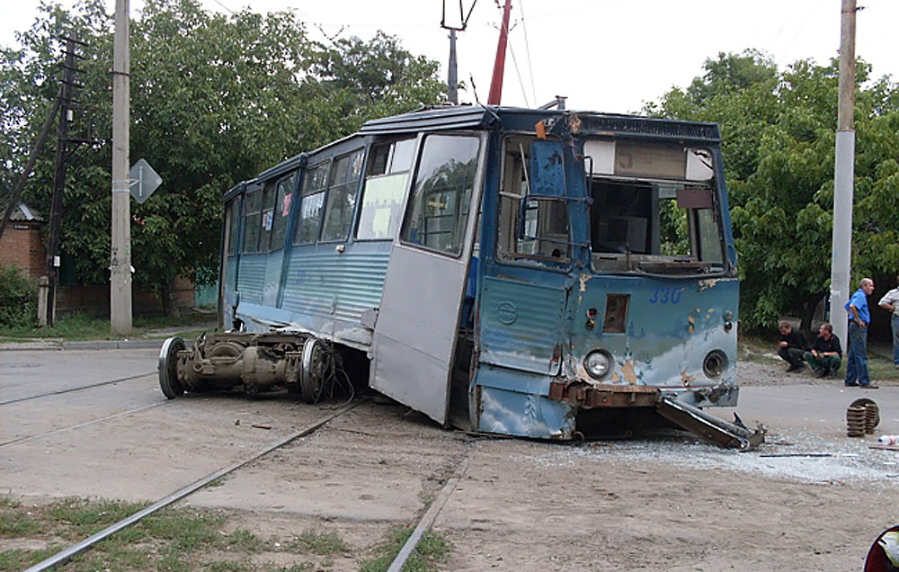Таганрог, 71-605 (КТМ-5М3) № 330; Таганрог — ДТП и происшествия