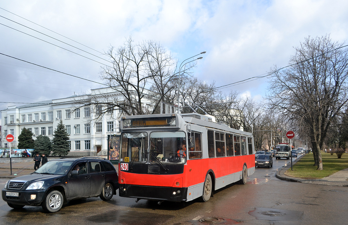 Краснодар, ЗиУ-682Г-016.02 № 240