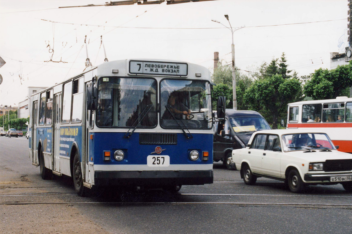 Омск, ЗиУ-682Г-014 [Г0Е] № 257