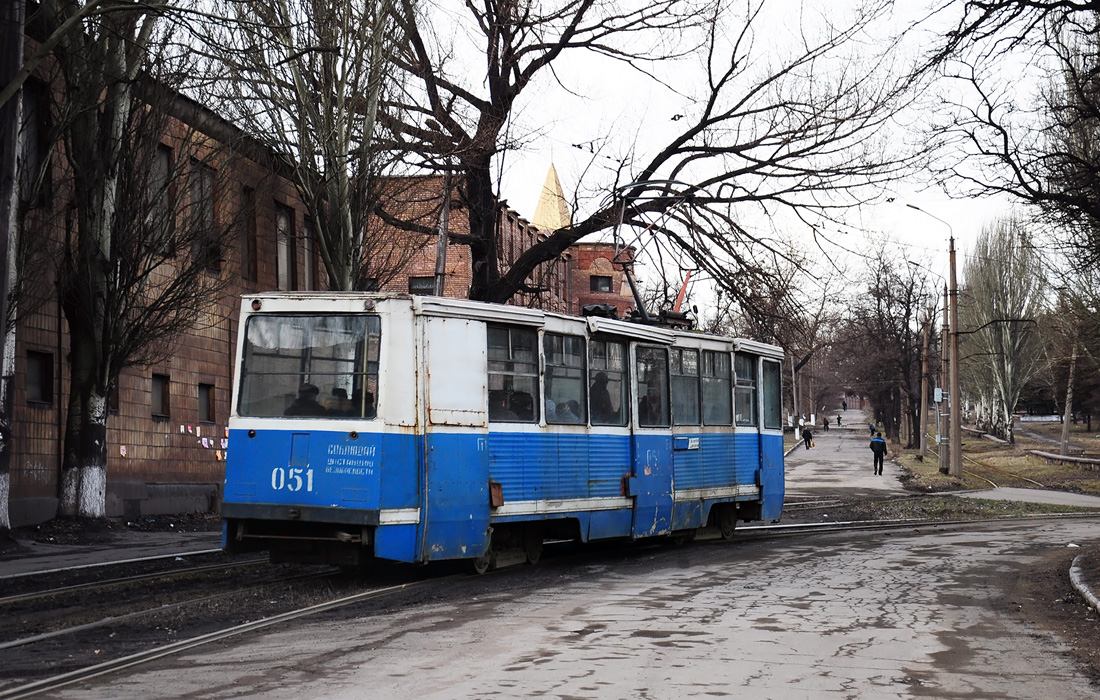 Енакиево, 71-605 (КТМ-5М3) № 051