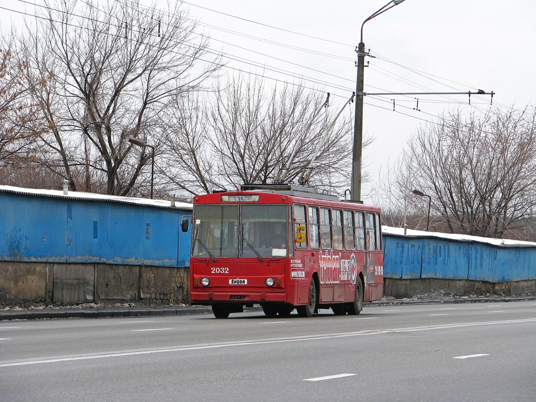 Киев, Škoda 14Tr89/6 № 2032