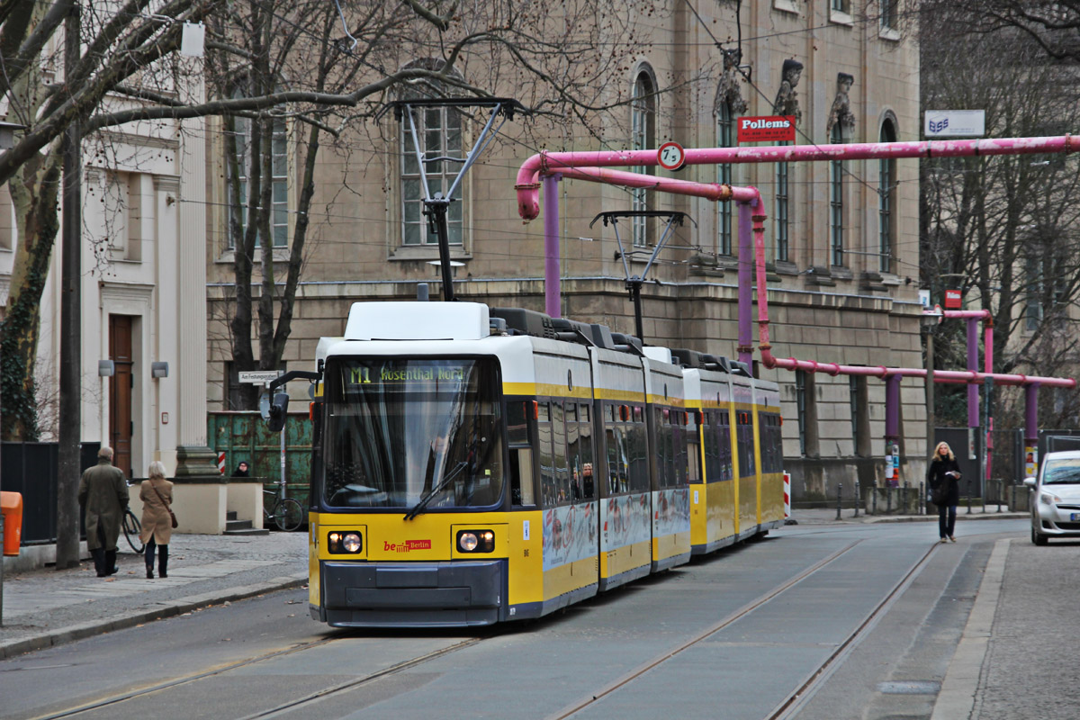Берлин, Adtranz GT6N № 1079