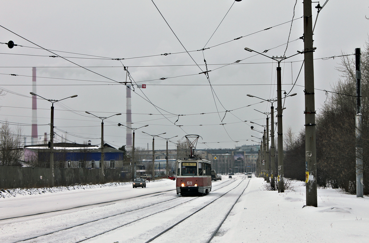 Nizhniy Tagil, 71-605 (KTM-5M3) # 69