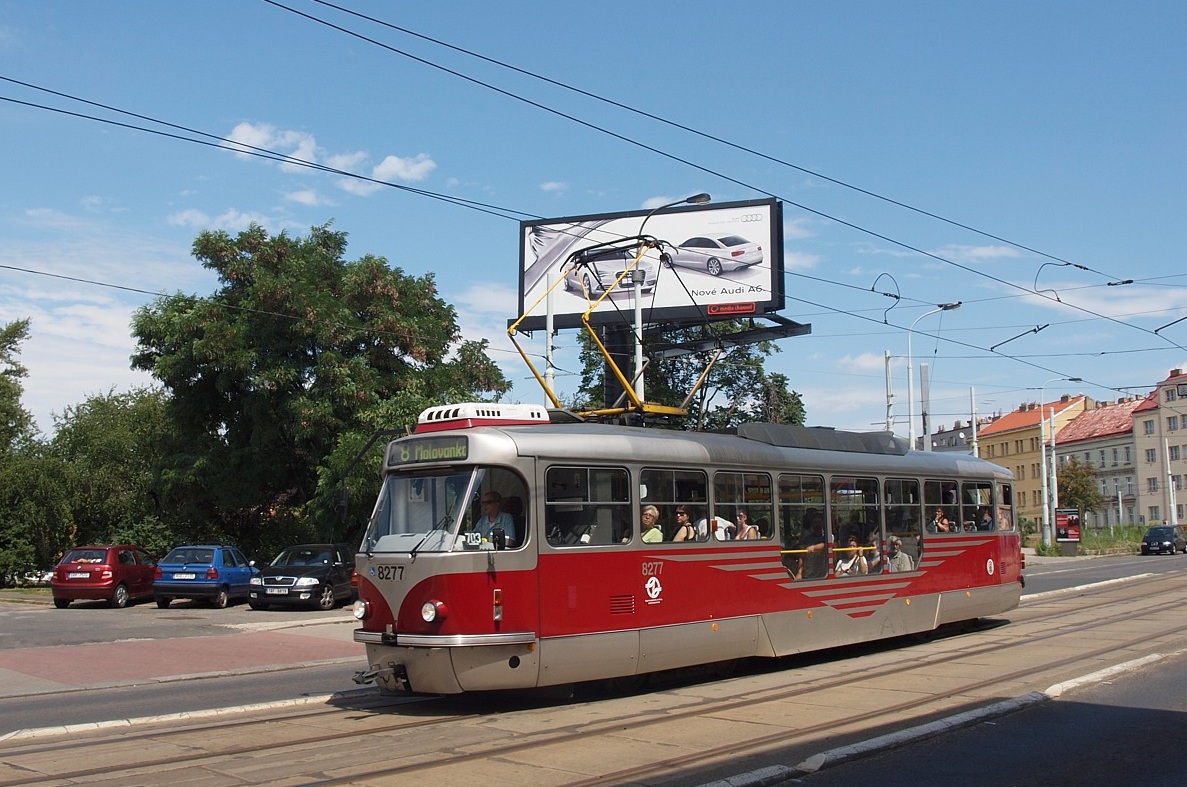 Prag, Tatra T3R.PLF Nr. 8277